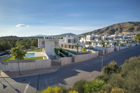 Villa in Finestrat, Alicante, Spanien 4 Schlafzimmer, 244 m2 Nr. 156387