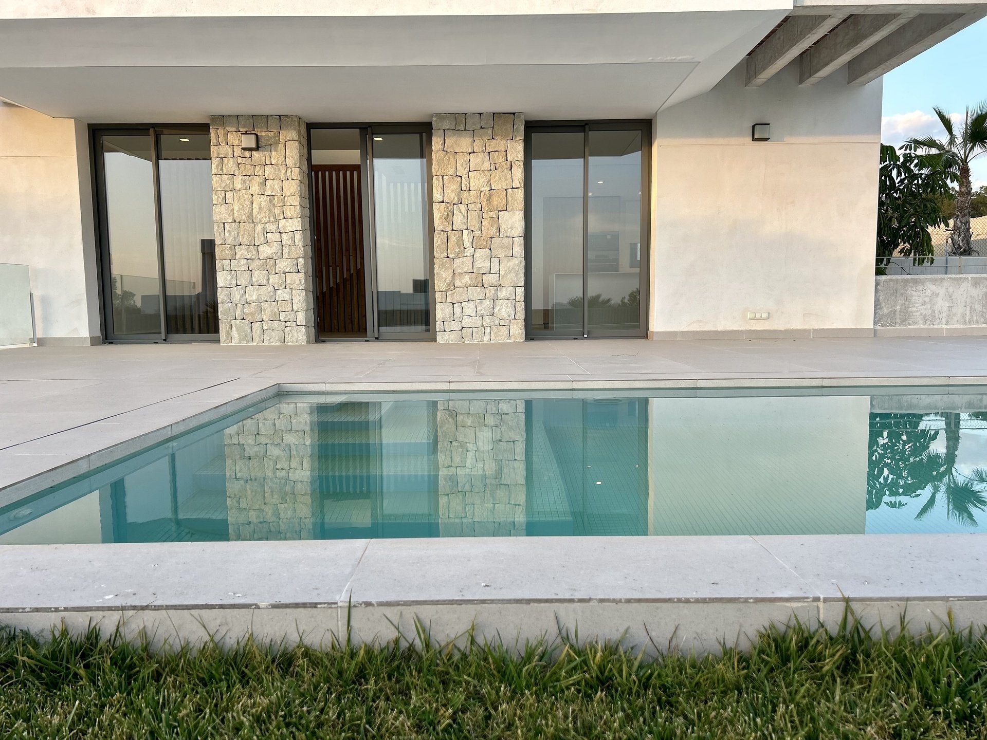 Huvila Finestrat, Alicante, Espanja 4 makuuhuonetta, 244 m2 No. 156387