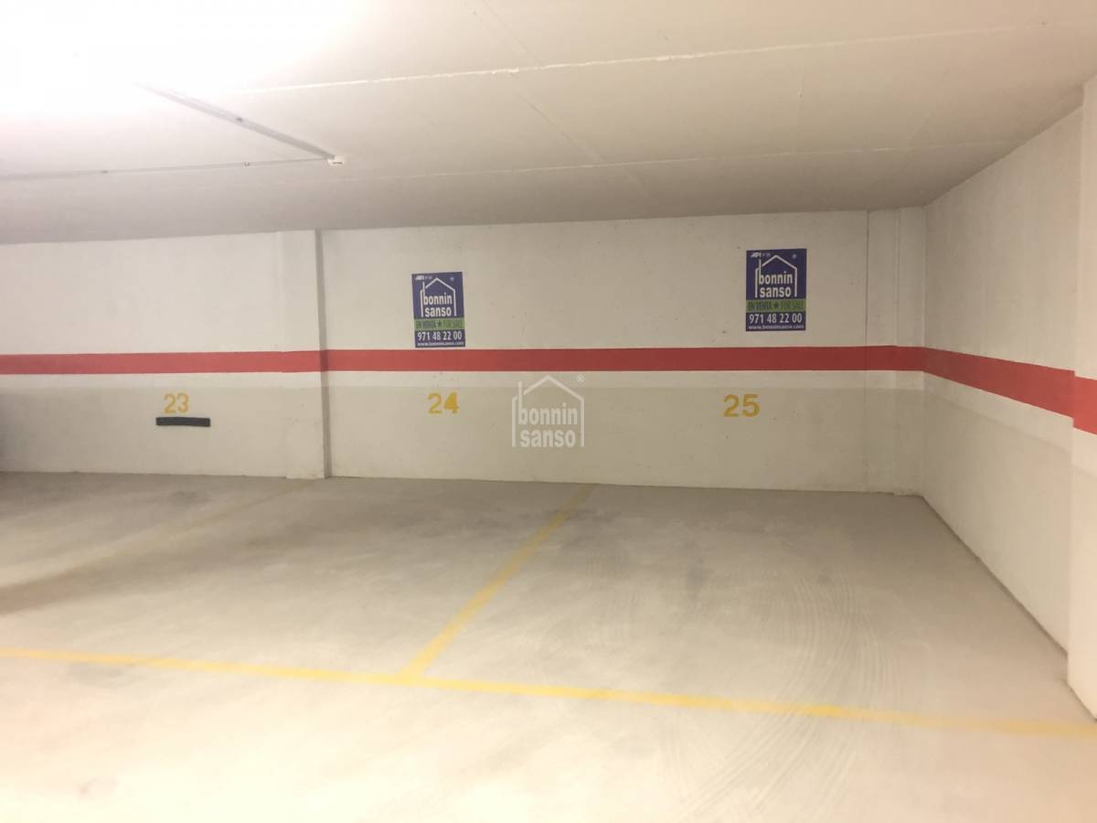 Garage à Ciutadella De Menorca, Menorca, Espagne 13 m2 No. 183199
