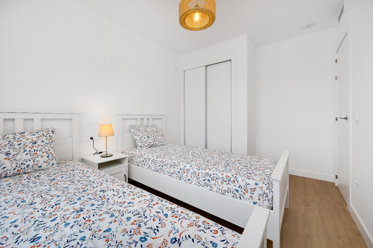 Apartamento en Villamartin, Alicante, España 2 dormitorios,  No. 190024