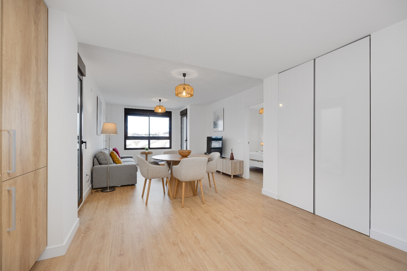 Apartamento en Villamartin, Alicante, España 2 dormitorios,  No. 190024