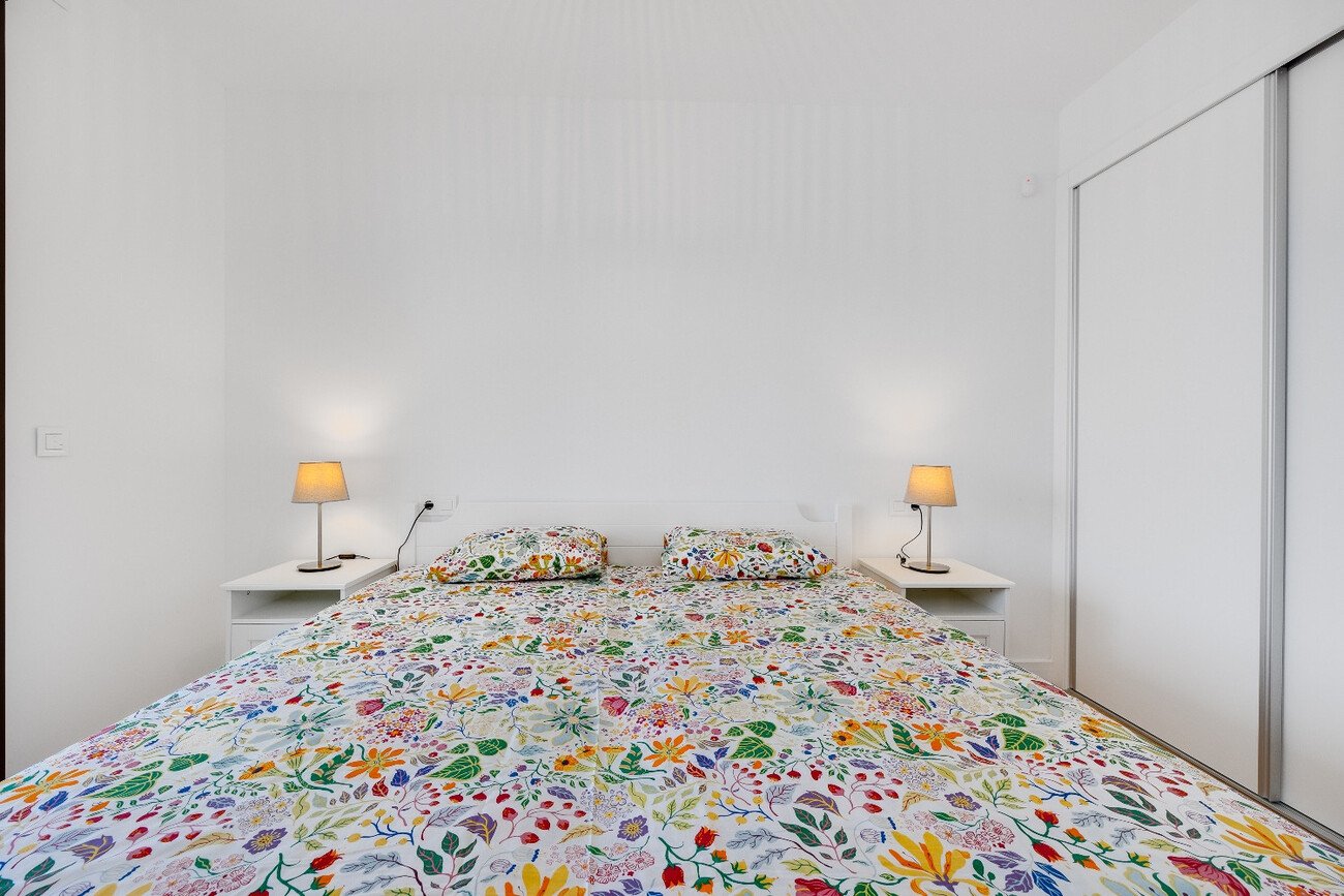 Apartamento en Villamartin, Alicante, España 2 dormitorios,  No. 190024