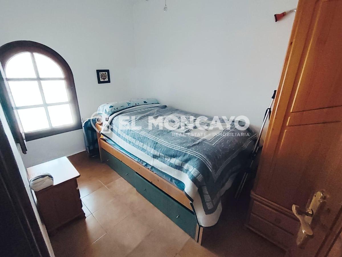 House à Guardamar del Segura, Alicante, Espagne 5 chambres, 139 m2 No. 149053