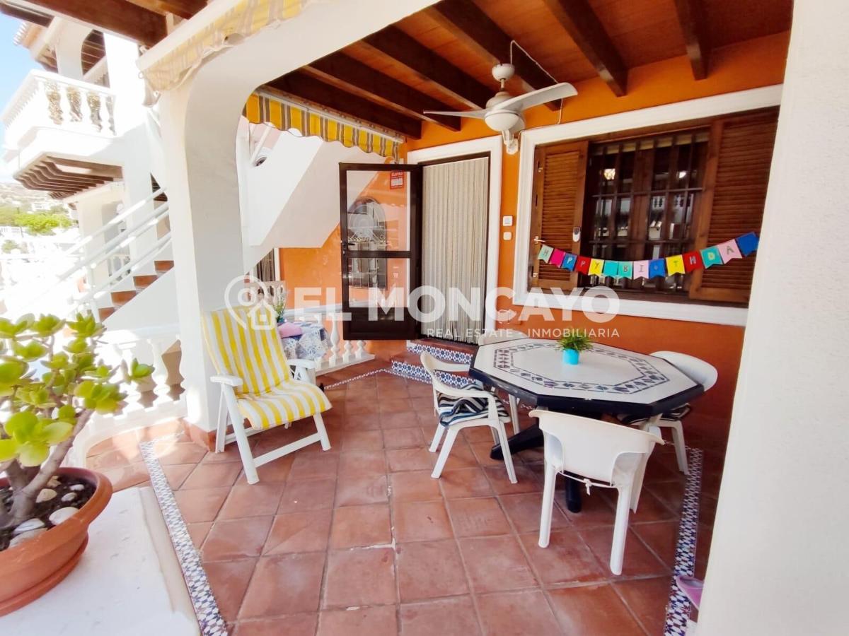 House à Guardamar del Segura, Alicante, Espagne 5 chambres, 139 m2 No. 149053