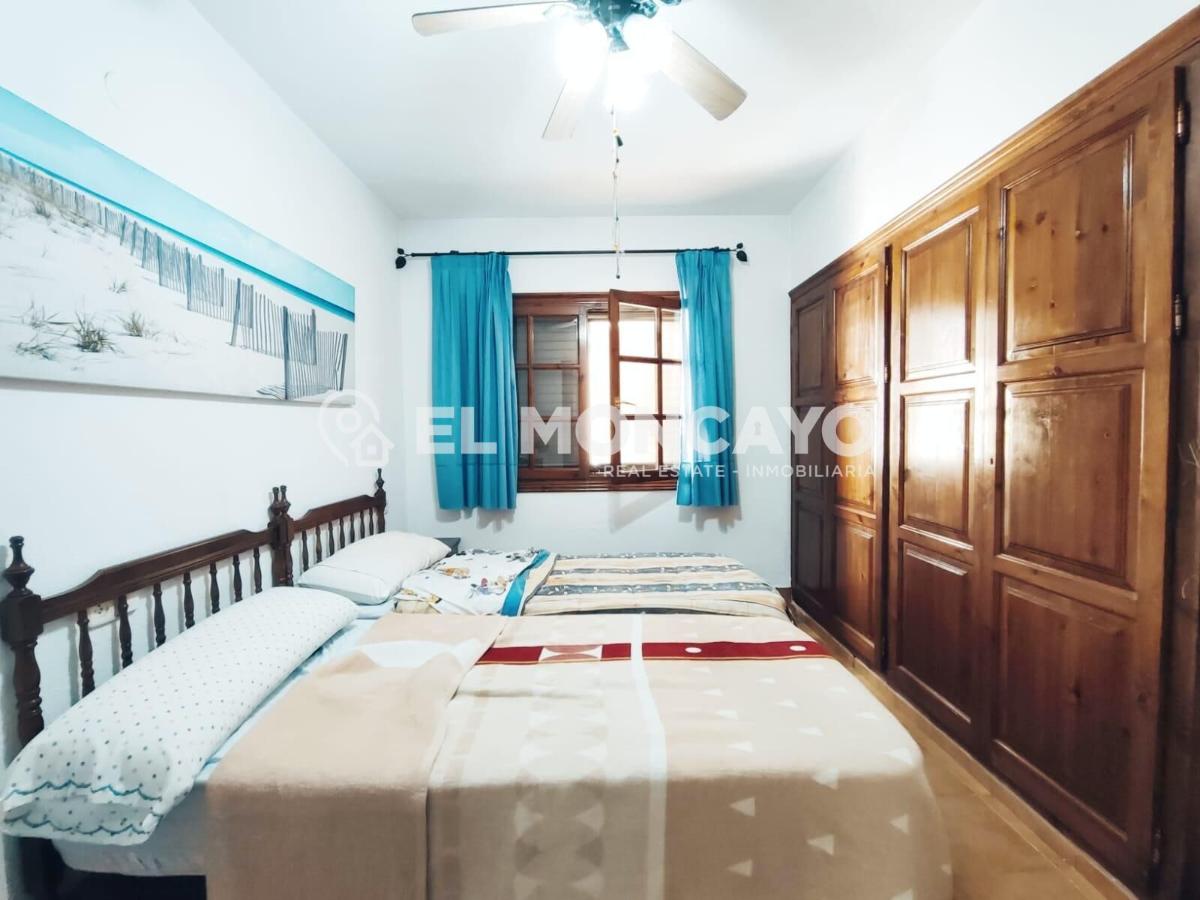 House à Guardamar del Segura, Alicante, Espagne 5 chambres, 139 m2 No. 149053