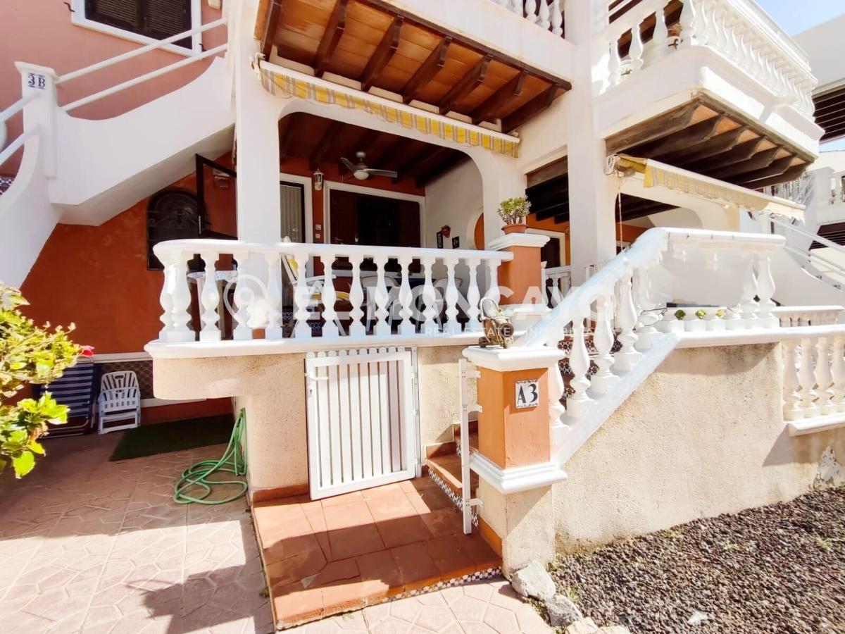 House à Guardamar del Segura, Alicante, Espagne 5 chambres, 139 m2 No. 149053