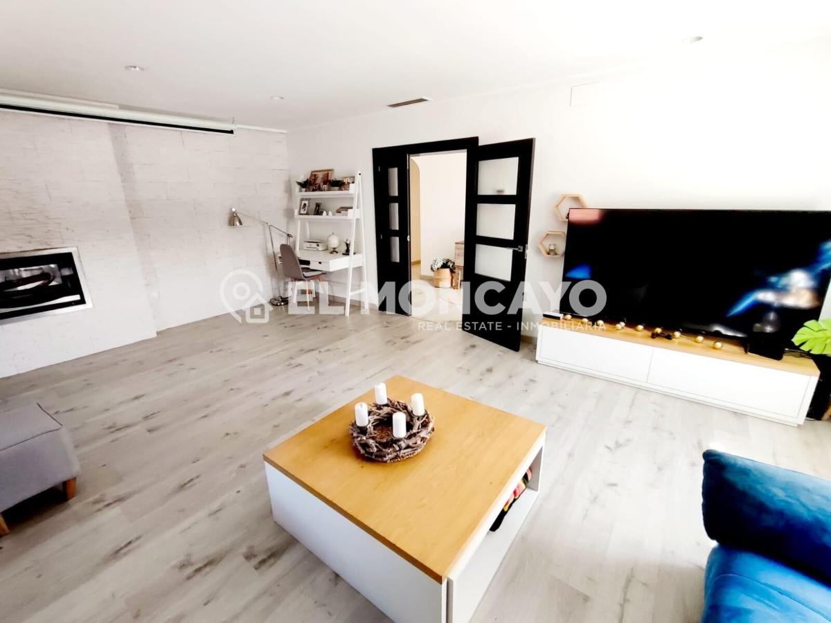 Villa Alicante, Spānijā 3 istabas, 337 m2 Nr. 149049