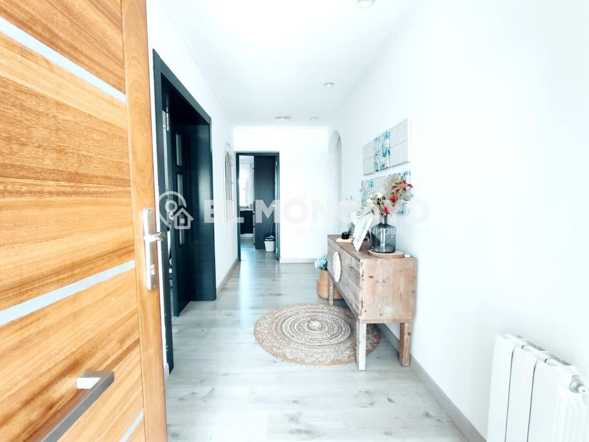Villa Alicante, Spānijā 3 istabas, 337 m2 Nr. 149049