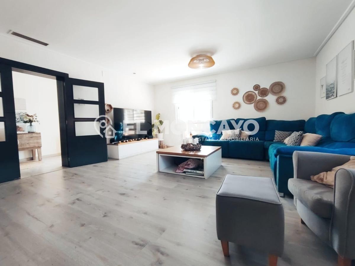 Villa Alicante, Spānijā 3 istabas, 337 m2 Nr. 149049