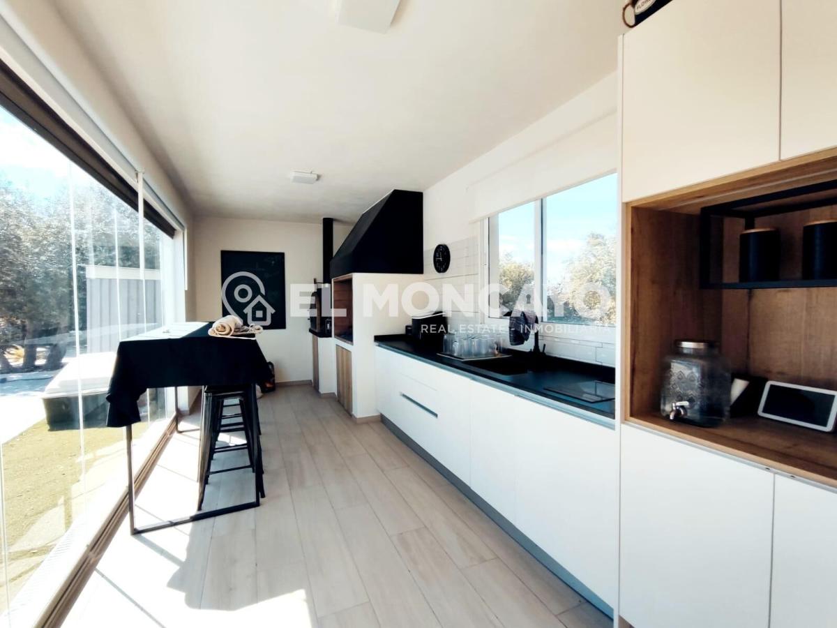 Villa Alicante, Spānijā 3 istabas, 337 m2 Nr. 149049