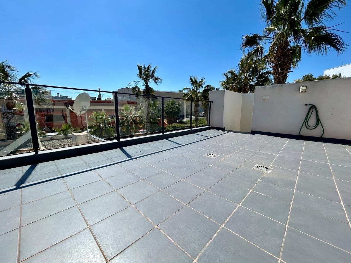 Villa in Alicante, Spanien 2 Schlafzimmer, 79 m2 Nr. 149048
