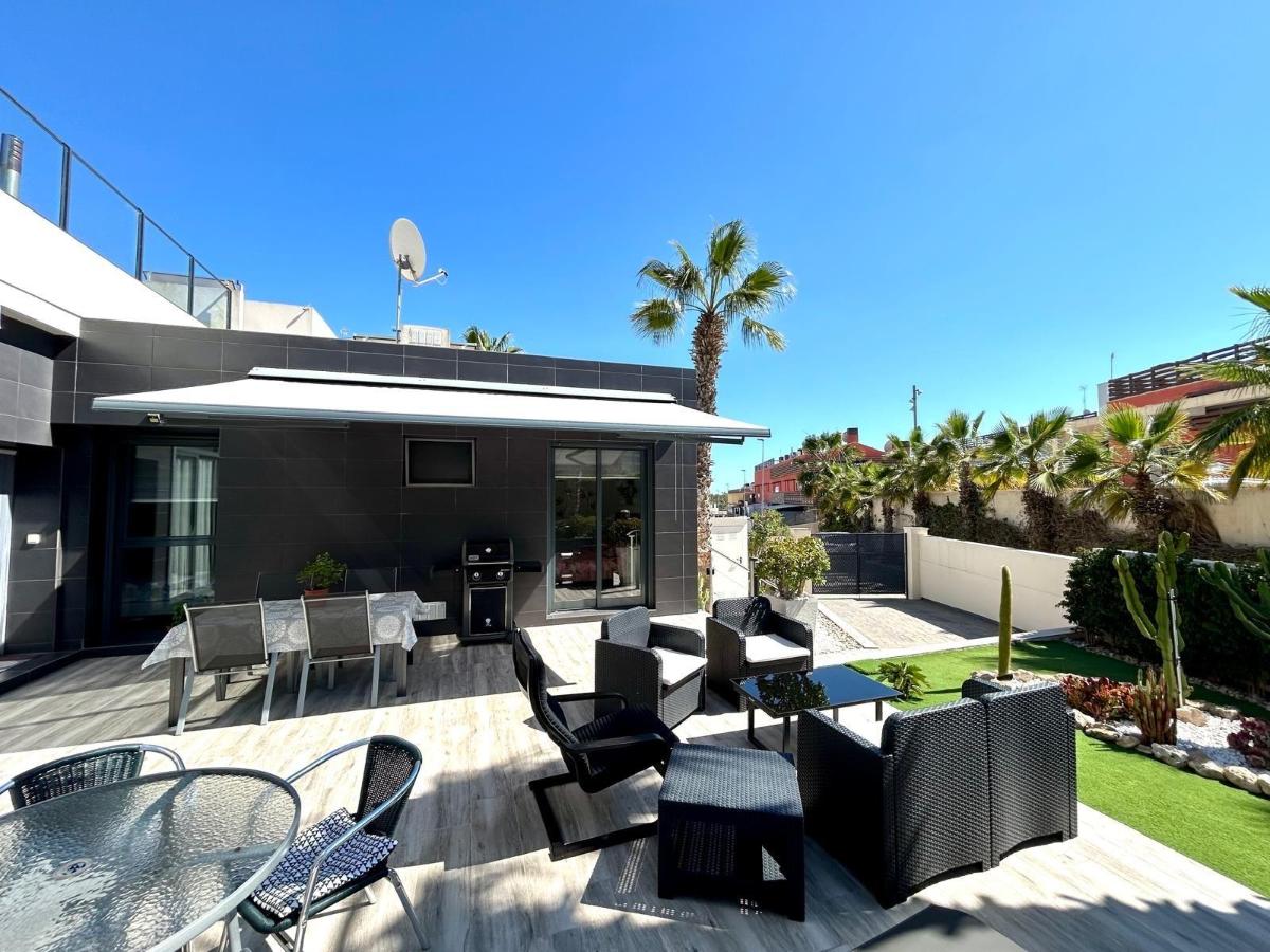 Villa in Alicante, Spanien 2 Schlafzimmer, 79 m2 Nr. 149048