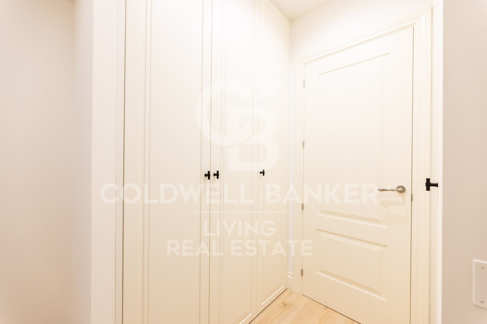 Apartment à Madrid, Espagne 3 chambres, 123 m2 No. 178754