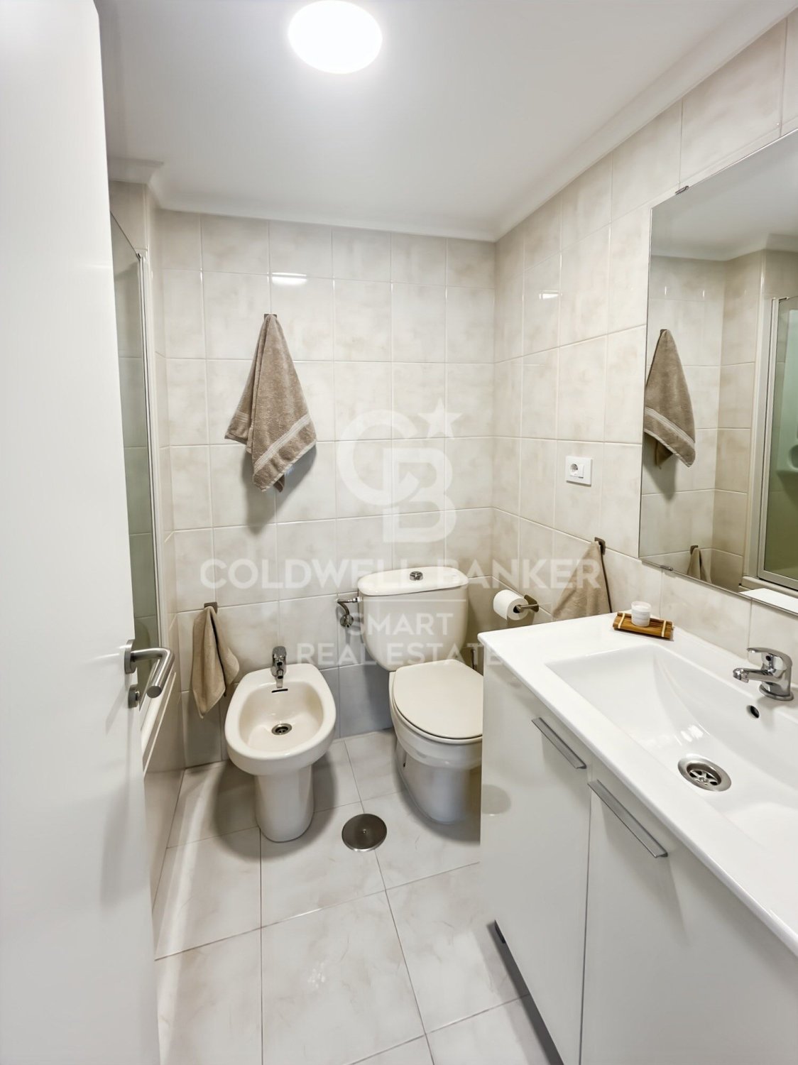 Appartamento a A Coruna, Spagna 3 camere da letto, 109 mq. N° 178757
