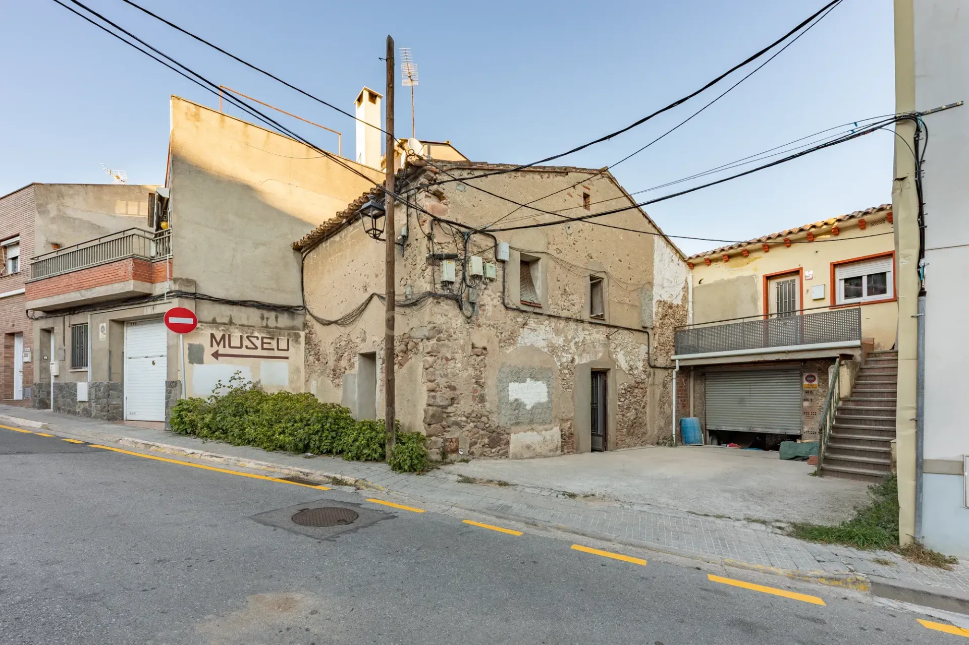 Casa a Polinya, Barcelona, Spagna 3 camere da letto, 279 mq. N° 191225