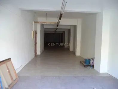 Commercial property à Terrassa, Barcelona, Espagne 280 m2 No. 191224