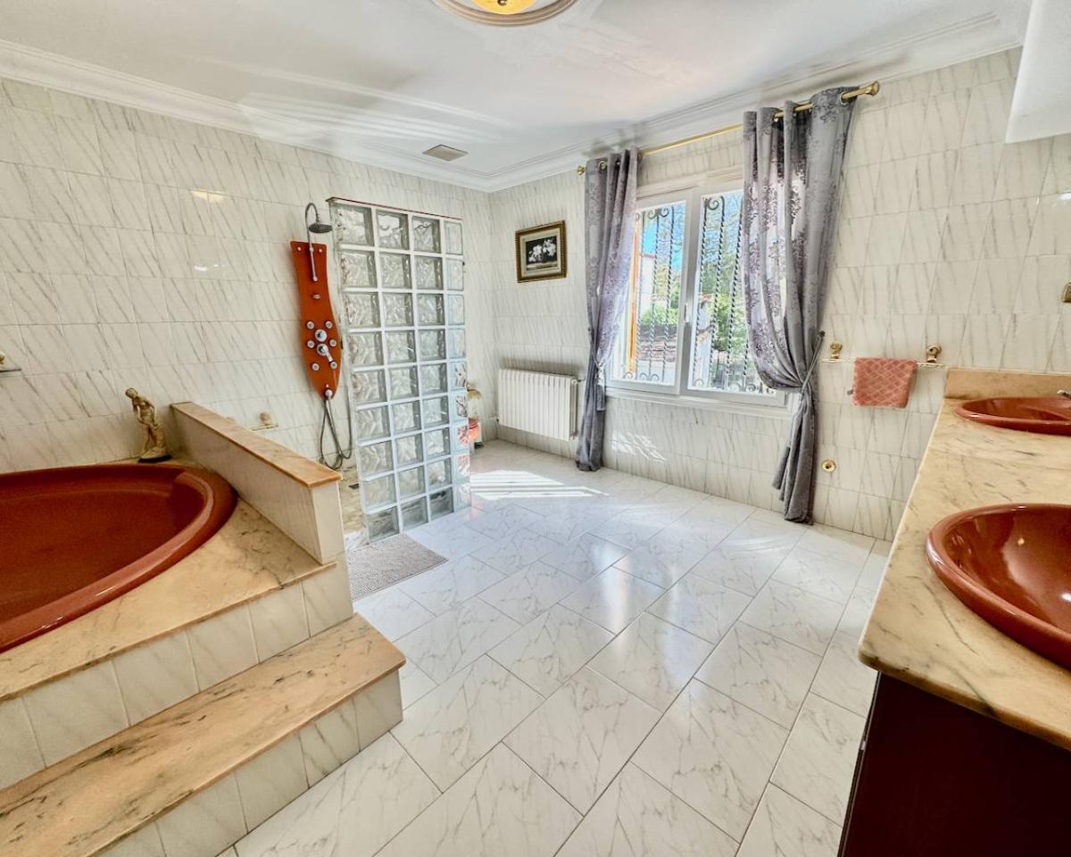 Finca Castalla, Alicante, Spānijā 8 istabas, 330 m2 Nr. 113016
