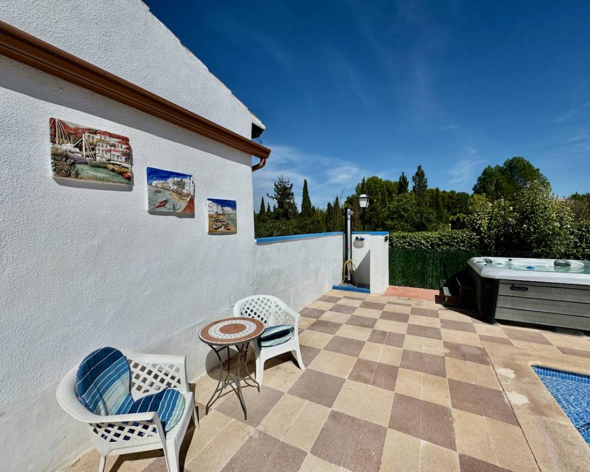 Finca Castalla, Alicante, Spānijā 8 istabas, 330 m2 Nr. 113016