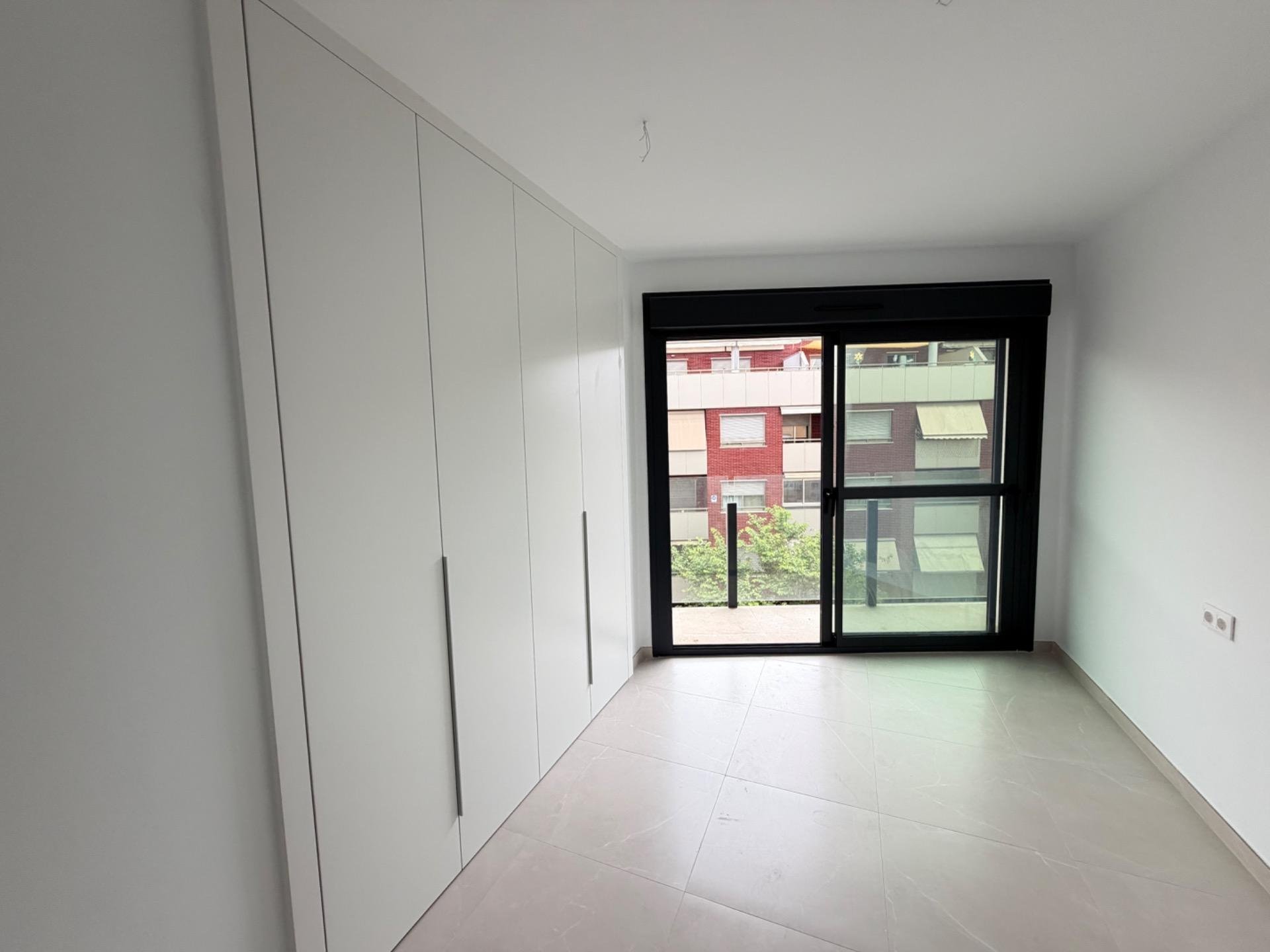 Huoneisto La Florida, Alicante, Espanja 3 makuuhuonetta, 159 m2 No. 194062