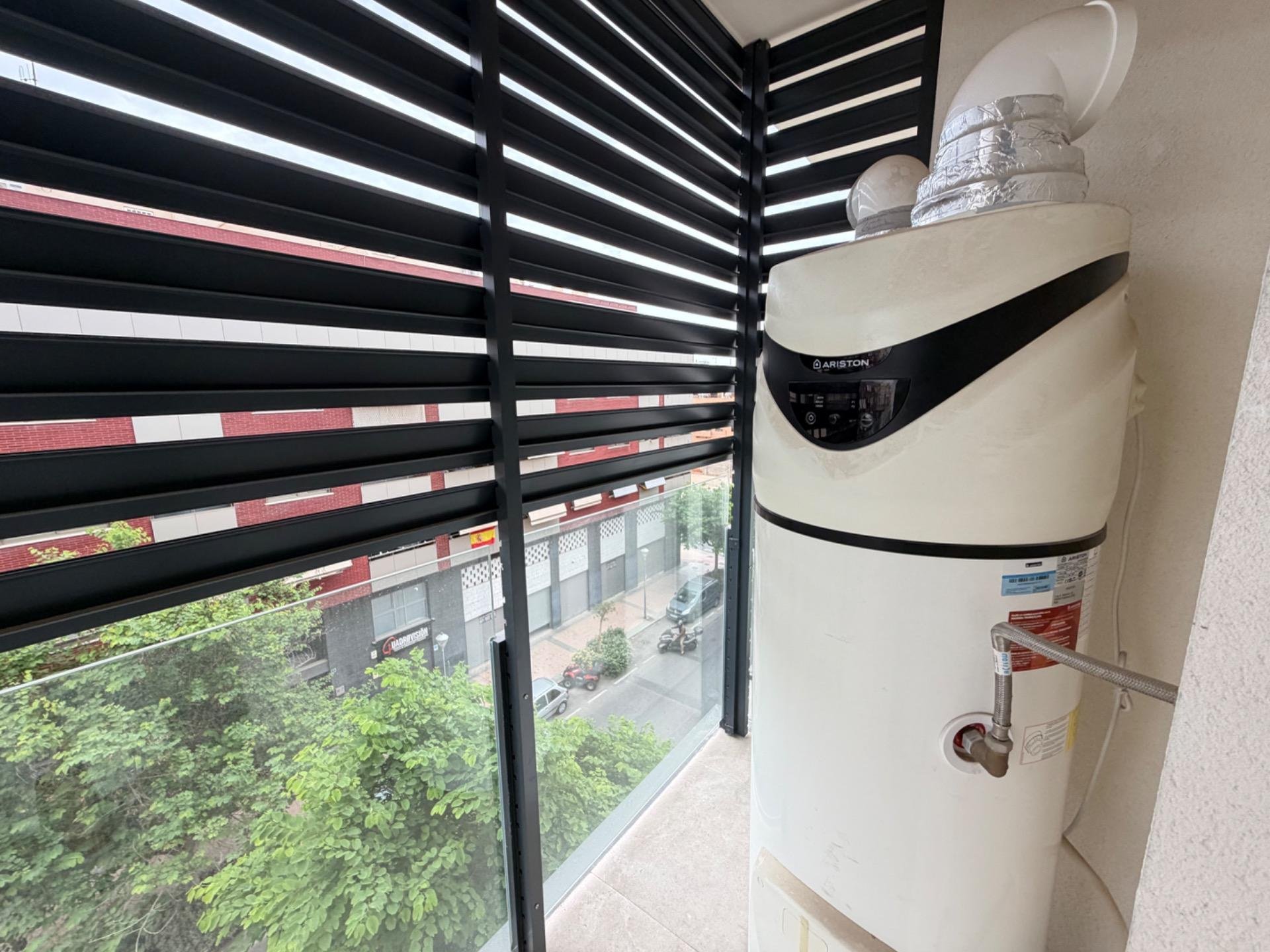 Huoneisto La Florida, Alicante, Espanja 3 makuuhuonetta, 159 m2 No. 194062