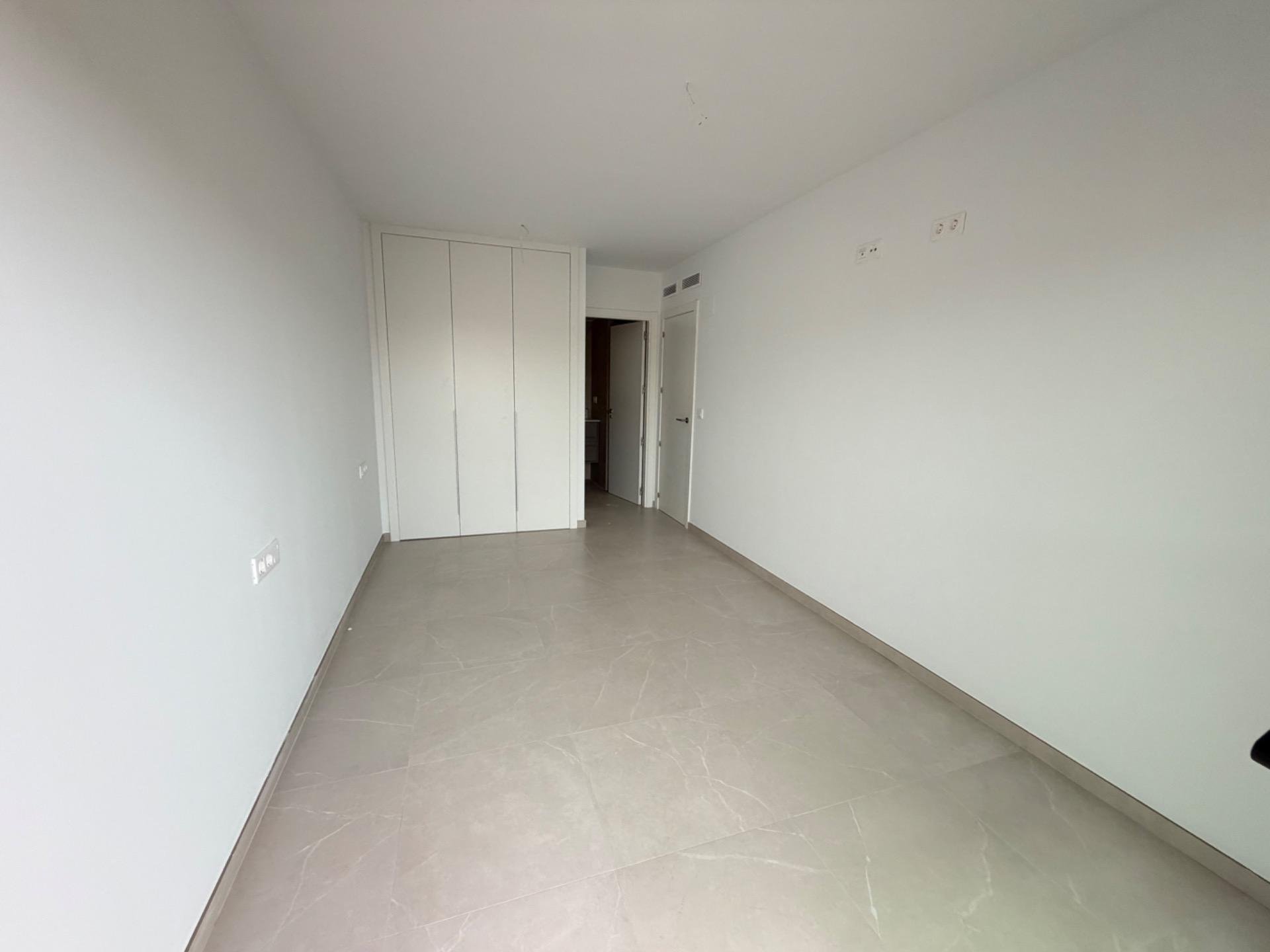 Huoneisto La Florida, Alicante, Espanja 3 makuuhuonetta, 159 m2 No. 194062
