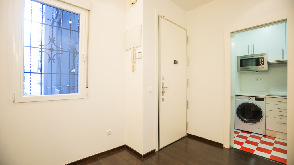 Apartamento en Madrid, España 2 dormitorios, 95 m2 No. 194066