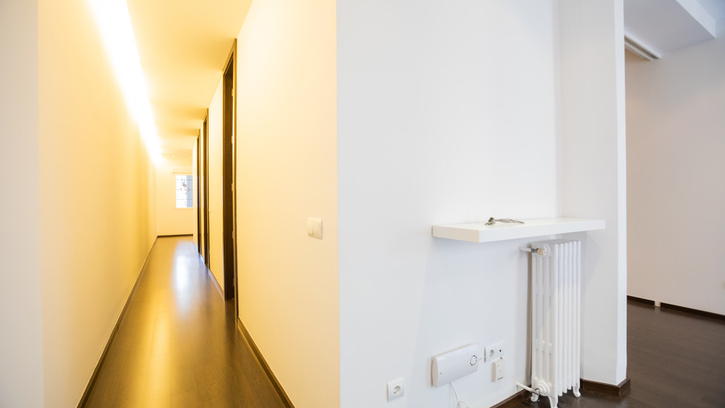 Apartamento en Madrid, España 2 dormitorios, 95 m2 No. 194066