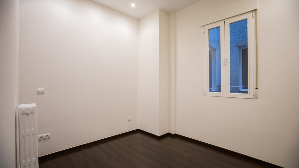 Apartamento en Madrid, España 2 dormitorios, 95 m2 No. 194066