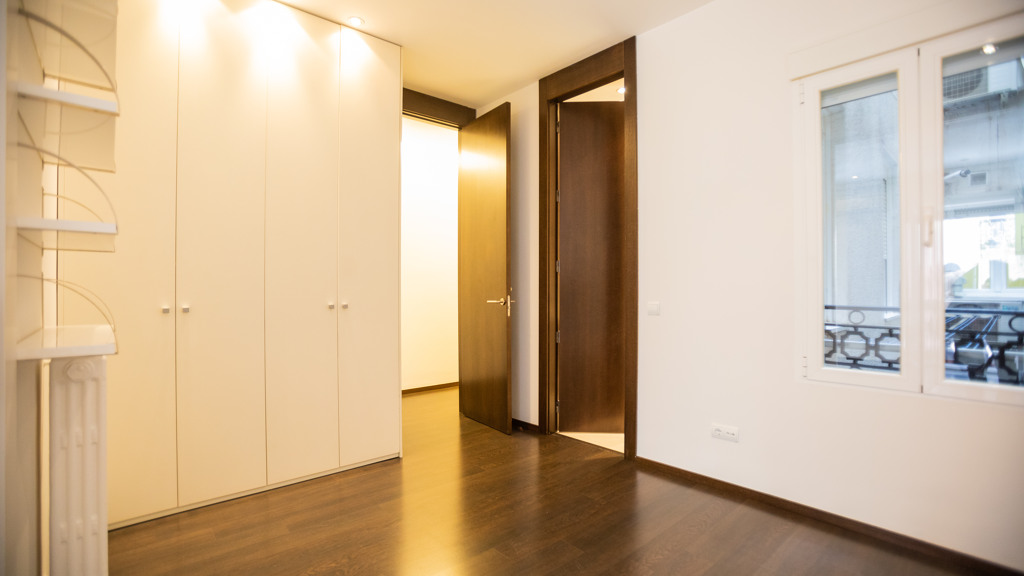 Apartamento en Madrid, España 2 dormitorios, 95 m2 No. 194066