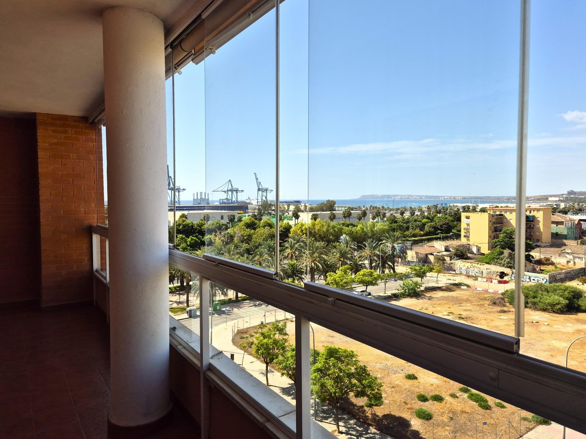 Huoneisto Alicante, Espanja 2 makuuhuonetta, 96 m2 No. 194065