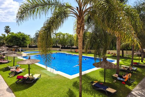 Apartment in Alicante, Spain 2 bedrooms, 96 sq.m. No. 194065