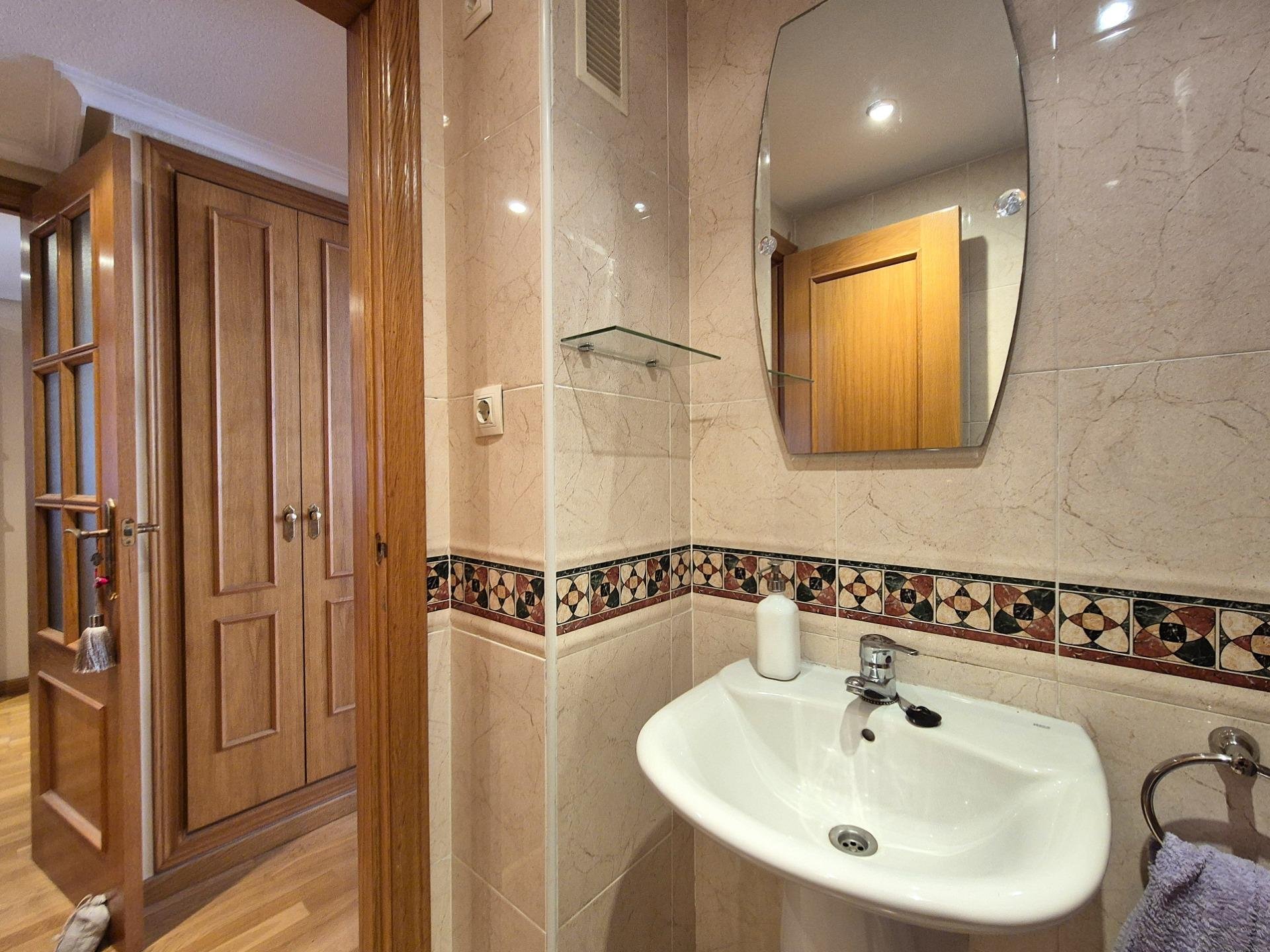 Huoneisto Alicante, Espanja 2 makuuhuonetta, 96 m2 No. 194065