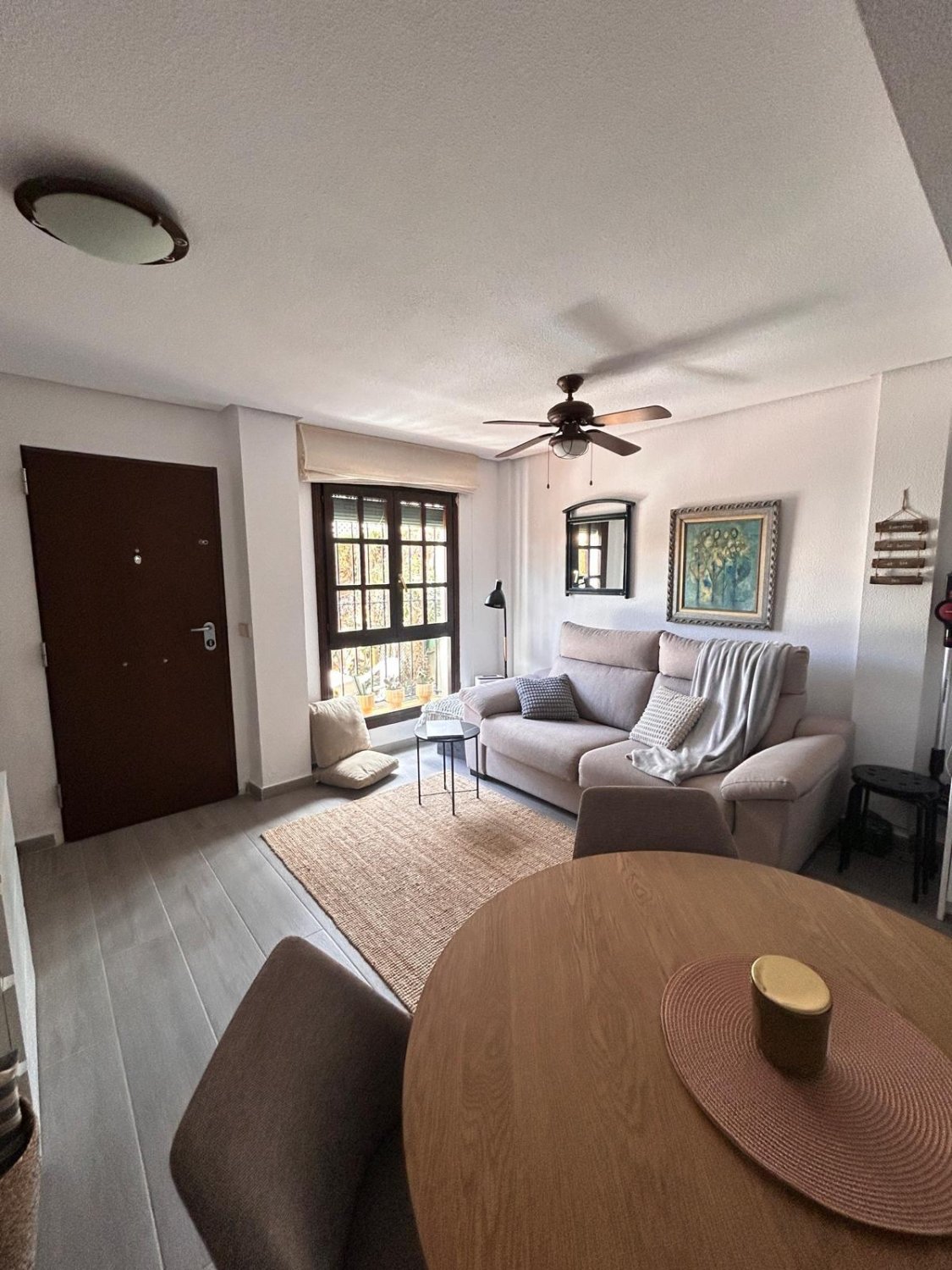 Bungalow in Torrevieja, Alicante, Spain 2 bedrooms, 55 sq.m. No. 195182