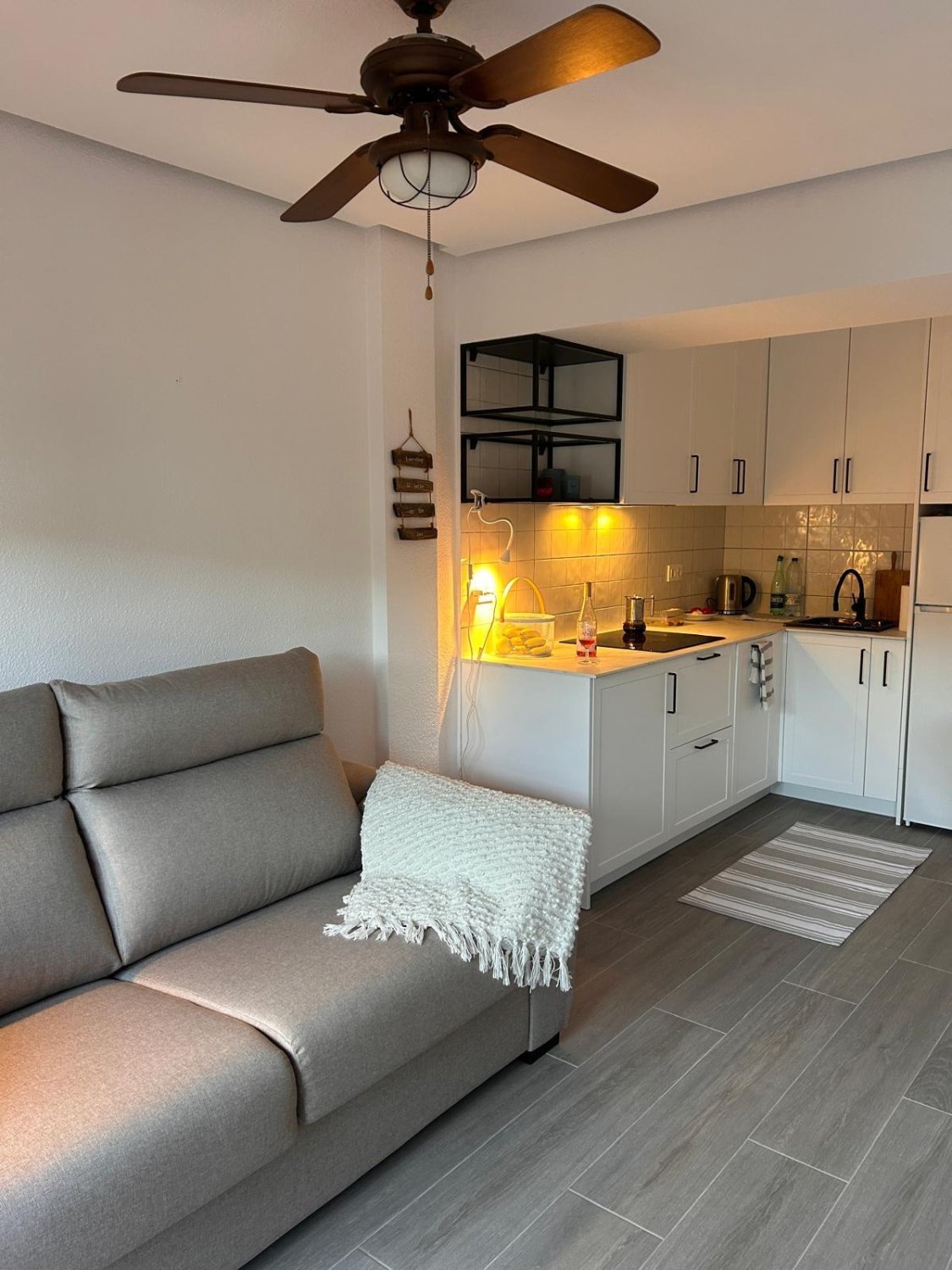 Bungalow in Torrevieja, Alicante, Spain 2 bedrooms, 55 sq.m. No. 195182