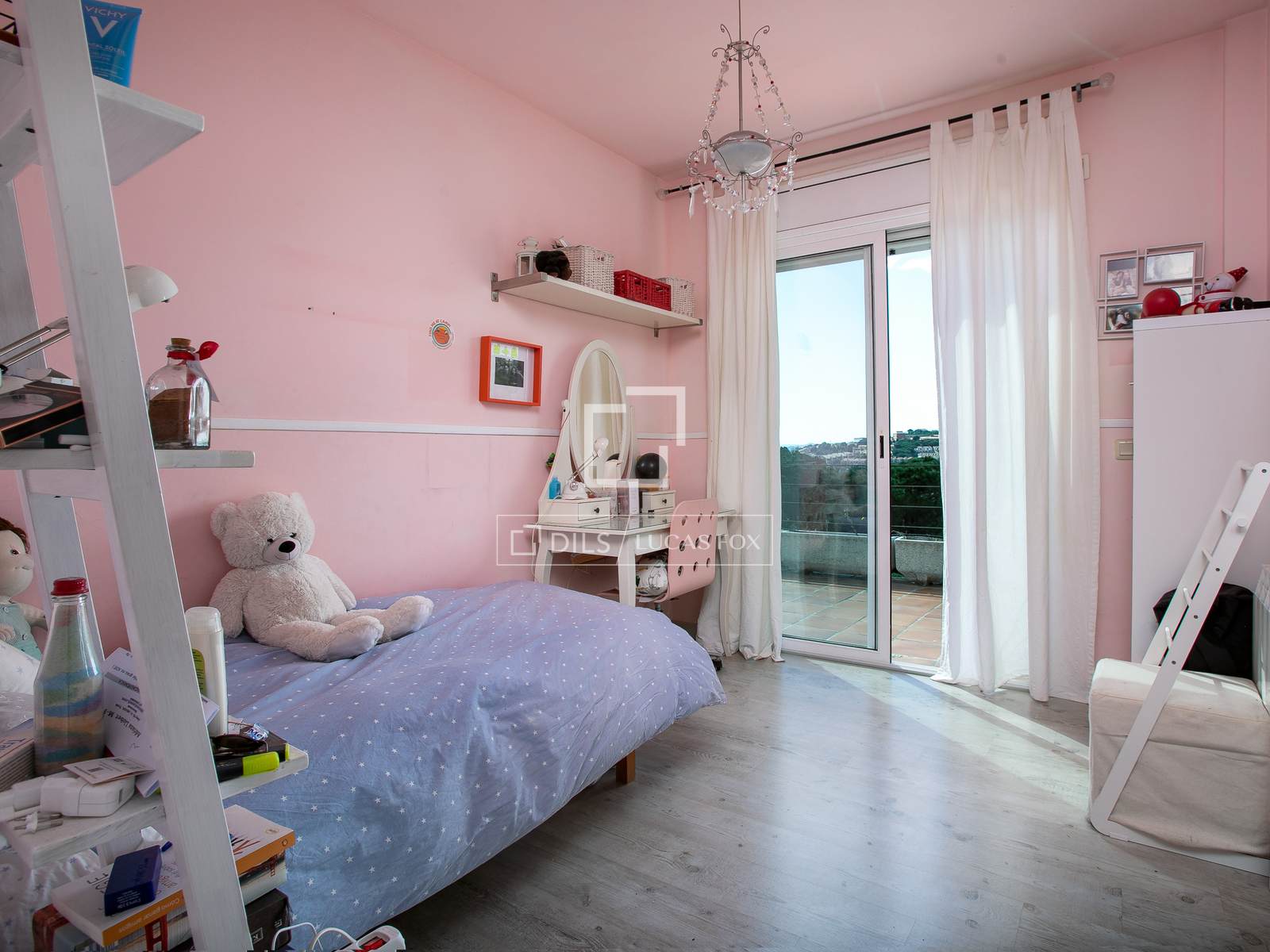 Villa a Teia, Barcelona, Spagna 6 camere da letto, 354 mq. N° 150514