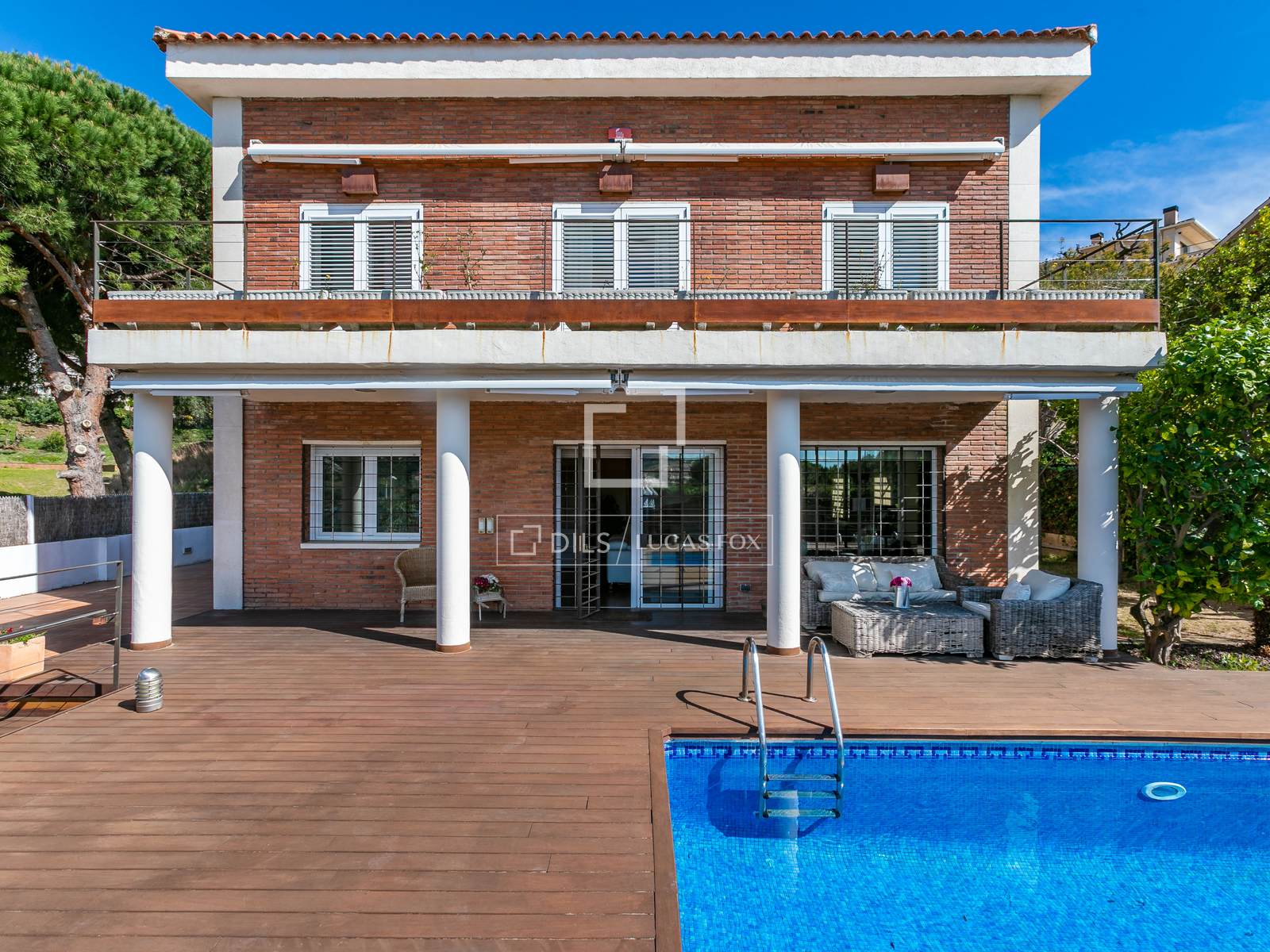 Villa a Teia, Barcelona, Spagna 6 camere da letto, 354 mq. N° 150514