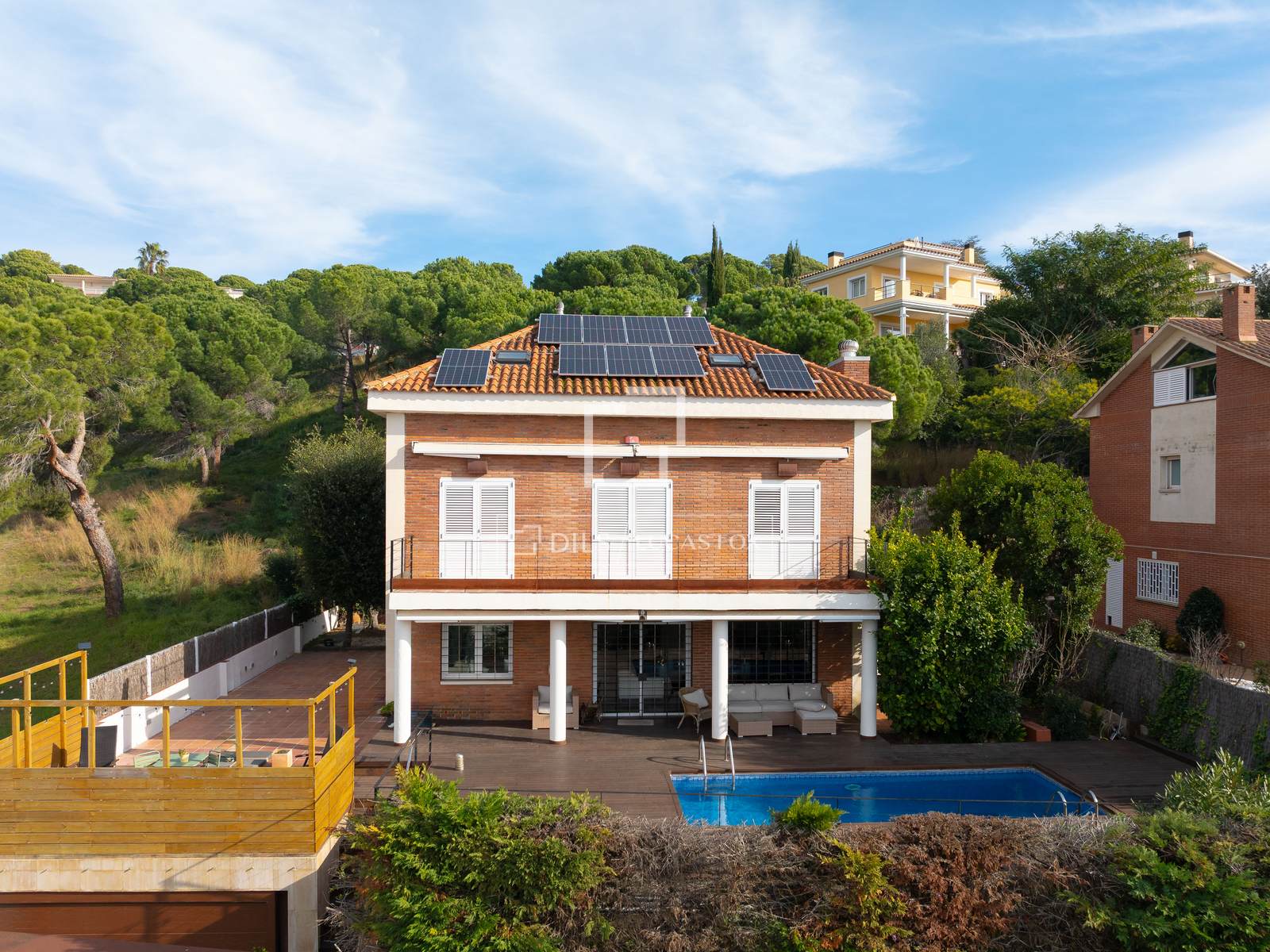 Villa a Teia, Barcelona, Spagna 6 camere da letto, 354 mq. N° 150514