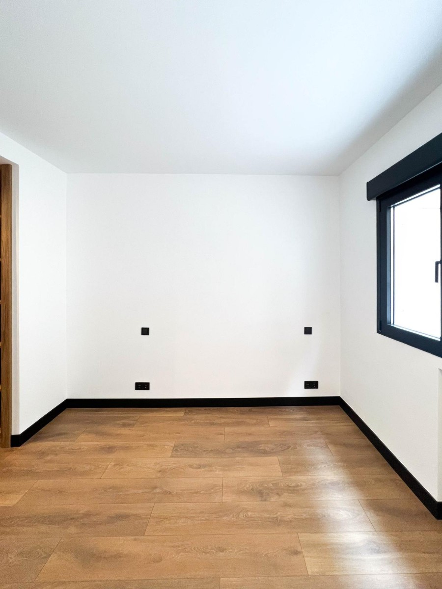 Apartamento en Madrid, España 2 dormitorios, 103 m2 No. 67419