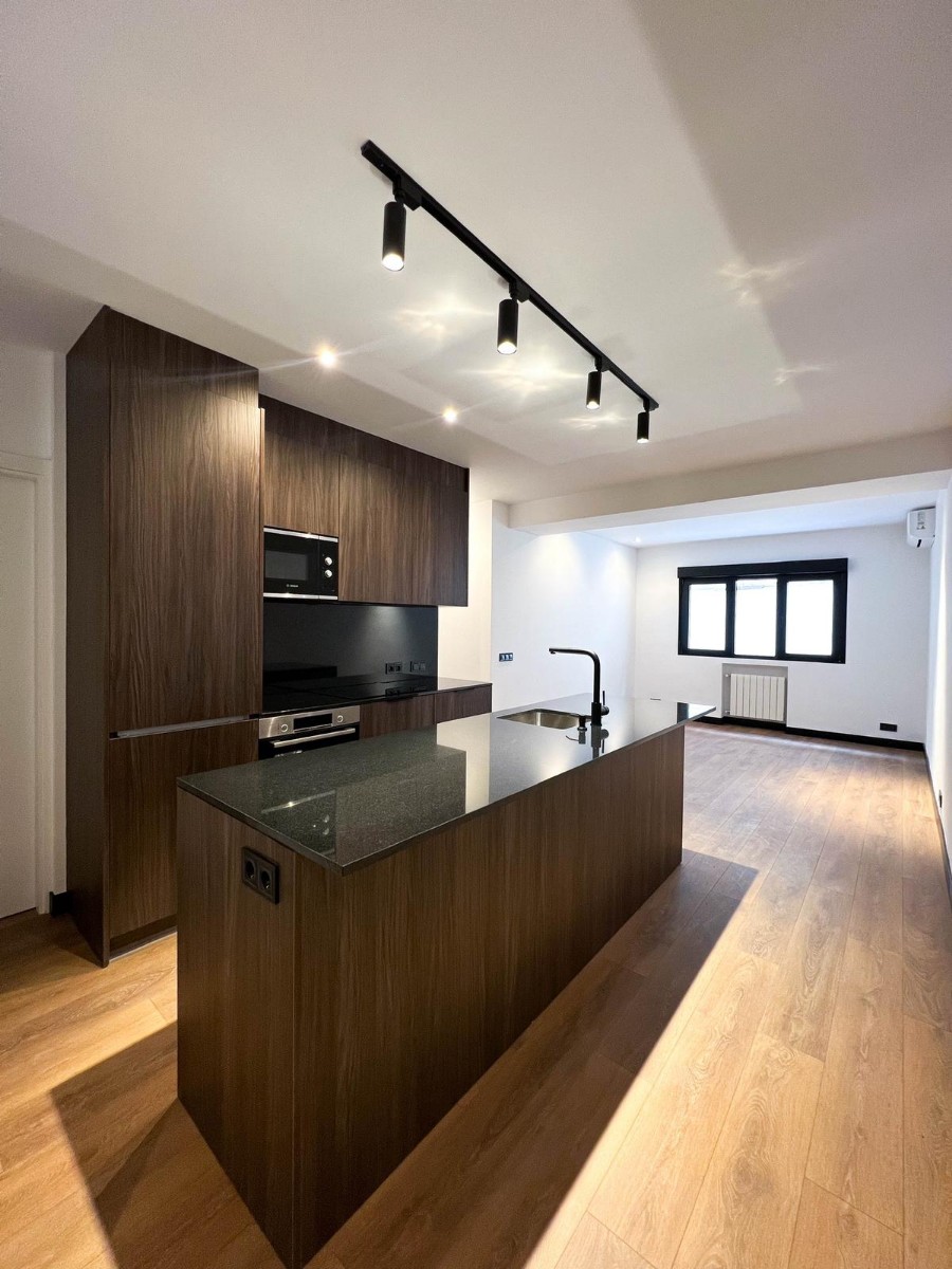 Apartamento en Madrid, España 2 dormitorios, 103 m2 No. 67419