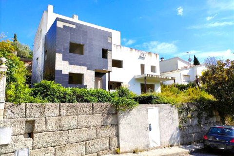 Talo Arenys de Mar, Barcelona, Espanja 1 makuuhuone, 452 m2 No. 167203