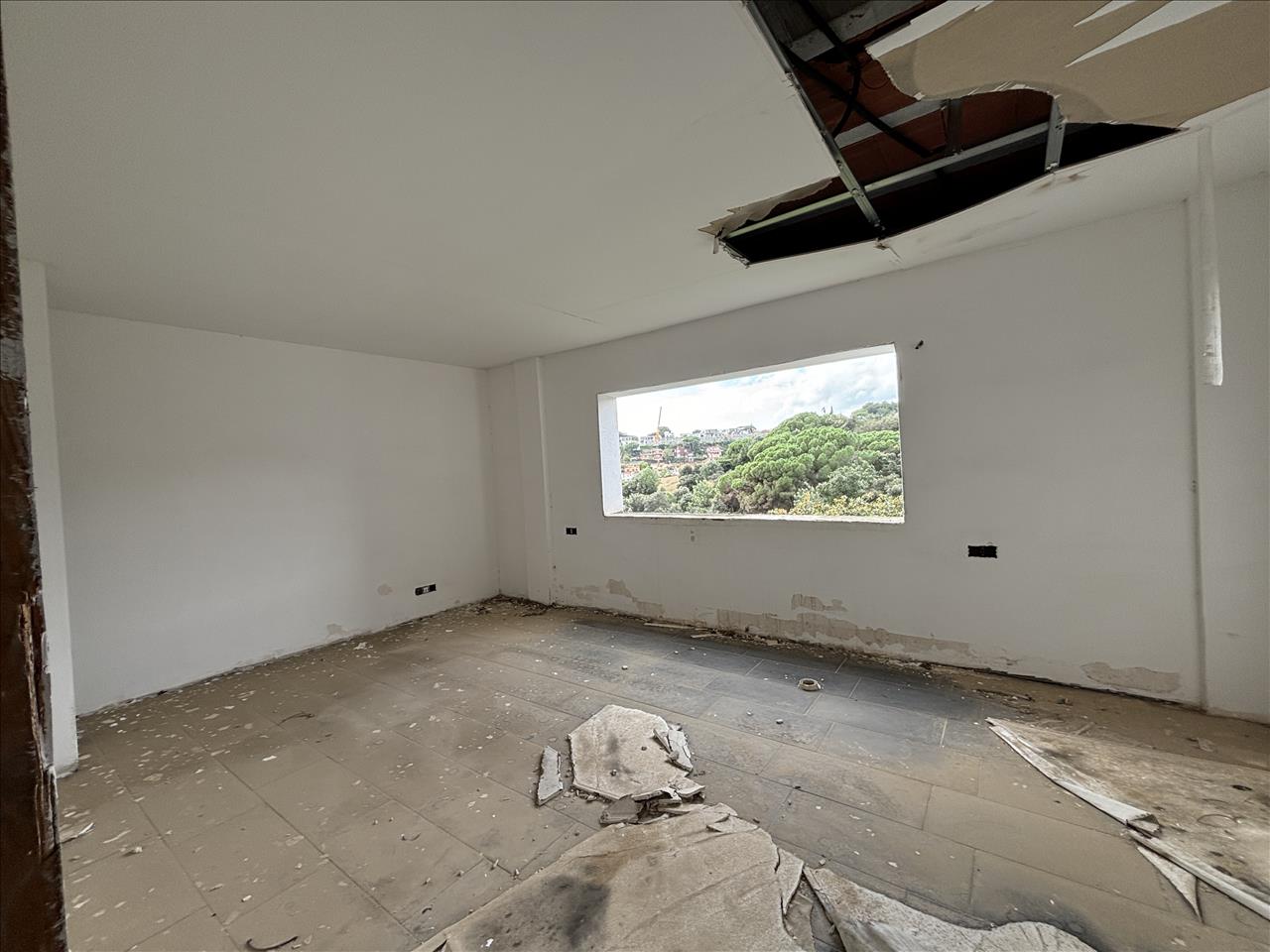 Talo Arenys de Mar, Barcelona, Espanja 1 makuuhuone, 452 m2 No. 167203