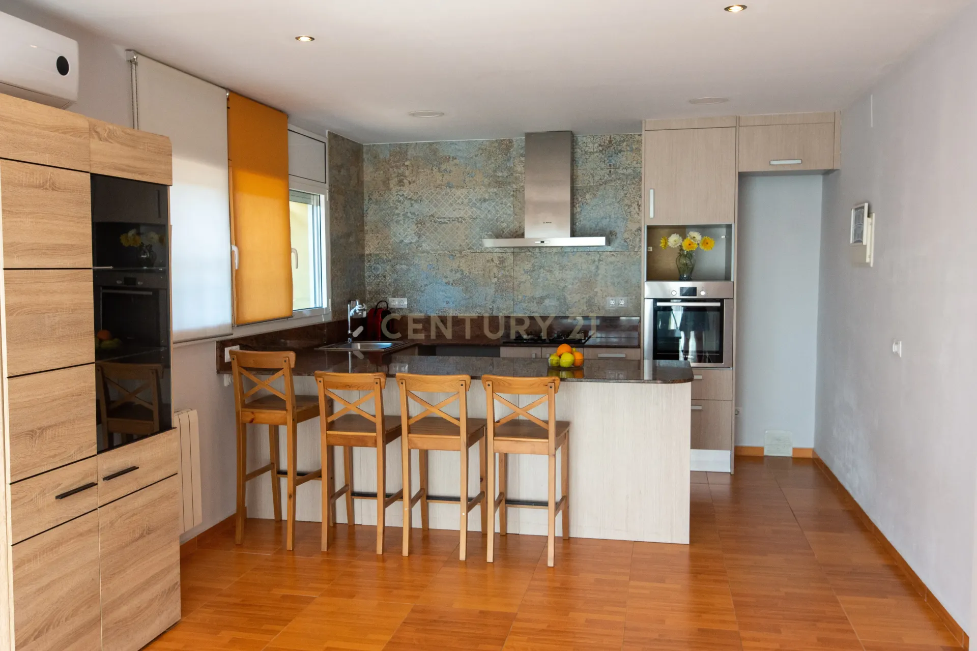 Talo Caldes de Montbui, Barcelona, Espanja 5 makuuhuonetta, 251 m2 No. 167209