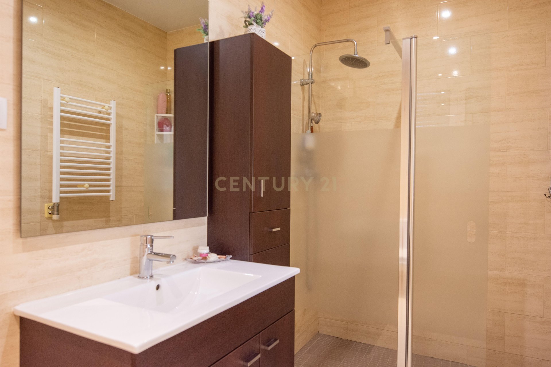 Talo Caldes de Montbui, Barcelona, Espanja 5 makuuhuonetta, 251 m2 No. 167209