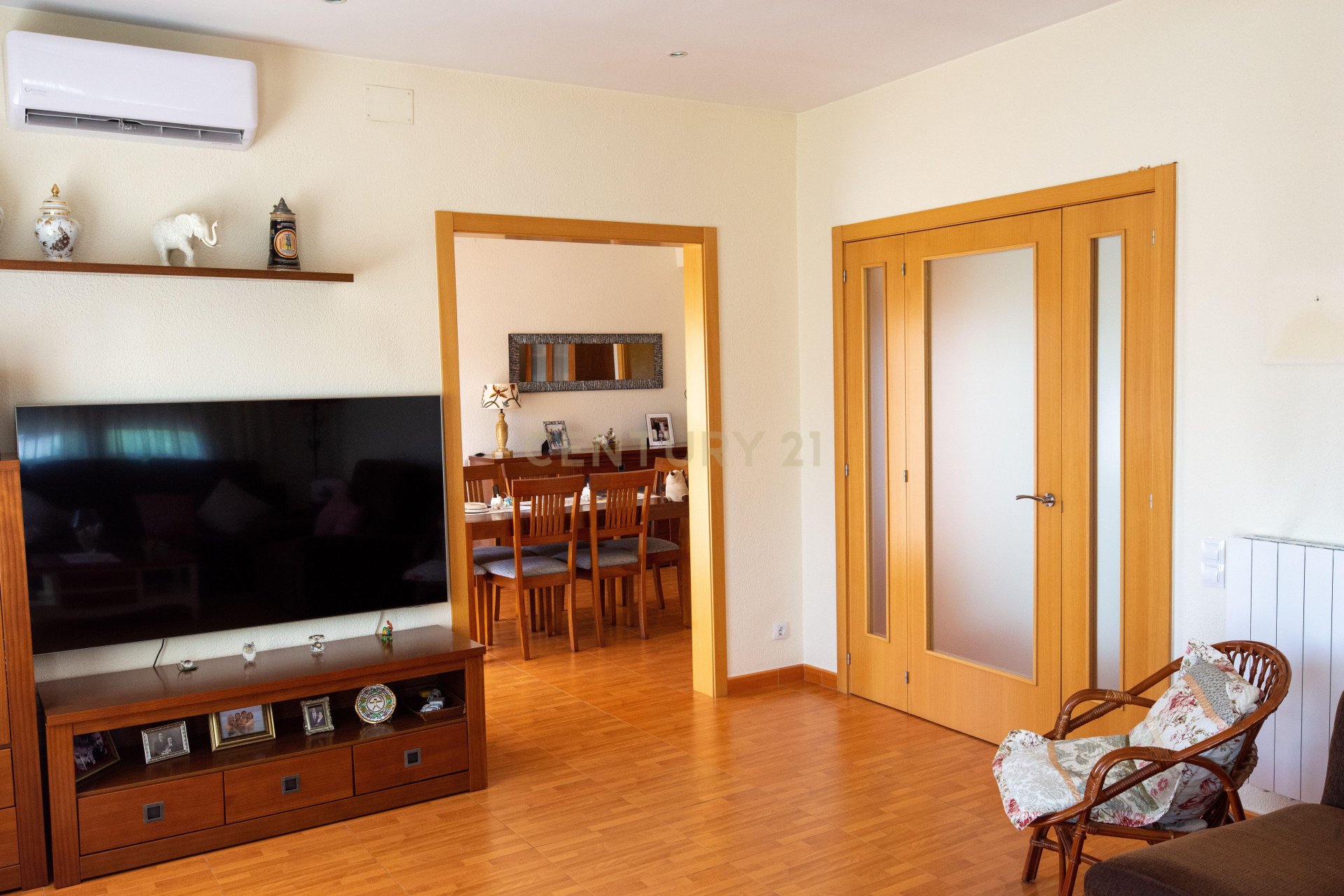 Talo Caldes de Montbui, Barcelona, Espanja 5 makuuhuonetta, 251 m2 No. 167209