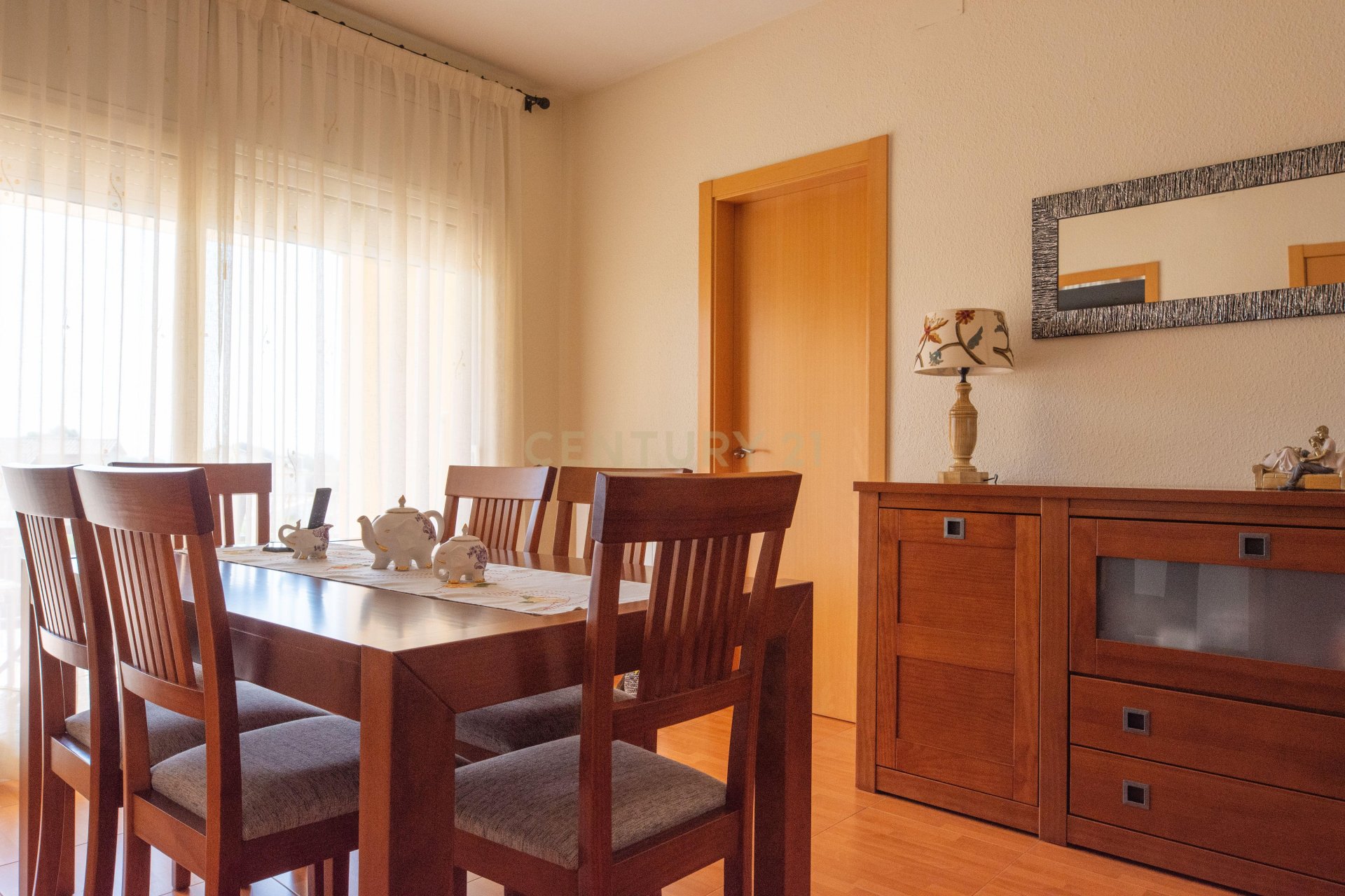 Talo Caldes de Montbui, Barcelona, Espanja 5 makuuhuonetta, 251 m2 No. 167209