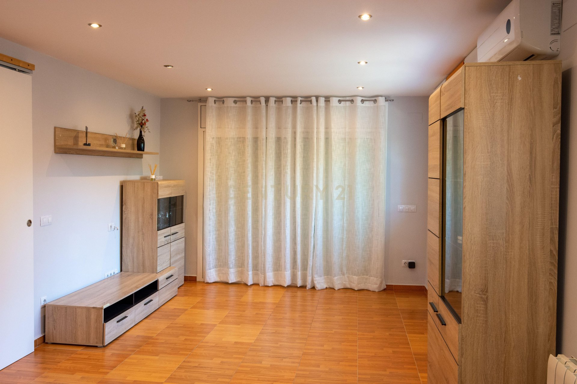 Talo Caldes de Montbui, Barcelona, Espanja 5 makuuhuonetta, 251 m2 No. 167209