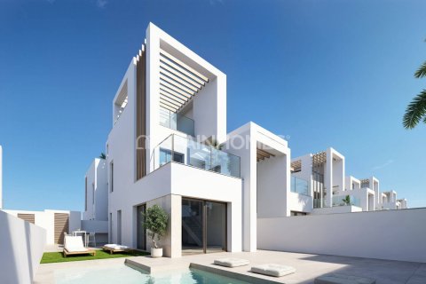 Villa in Los Alcazares, Murcia, Spanien 3 Schlafzimmer, 99 m2 Nr. 161595