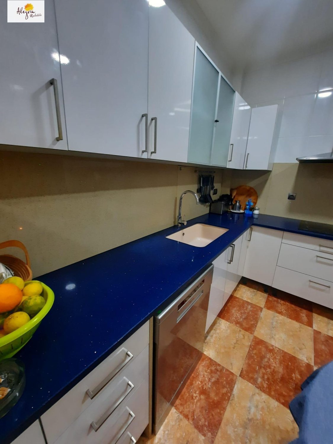 Dom w Cullera, Valencia, Hiszpania 6 sypialni, 540 mkw. nr 165302