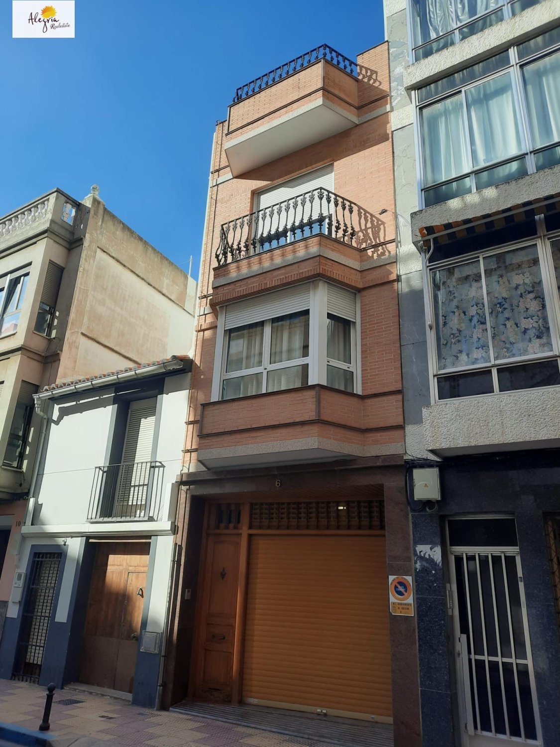 Dom w Cullera, Valencia, Hiszpania 6 sypialni, 540 mkw. nr 165302