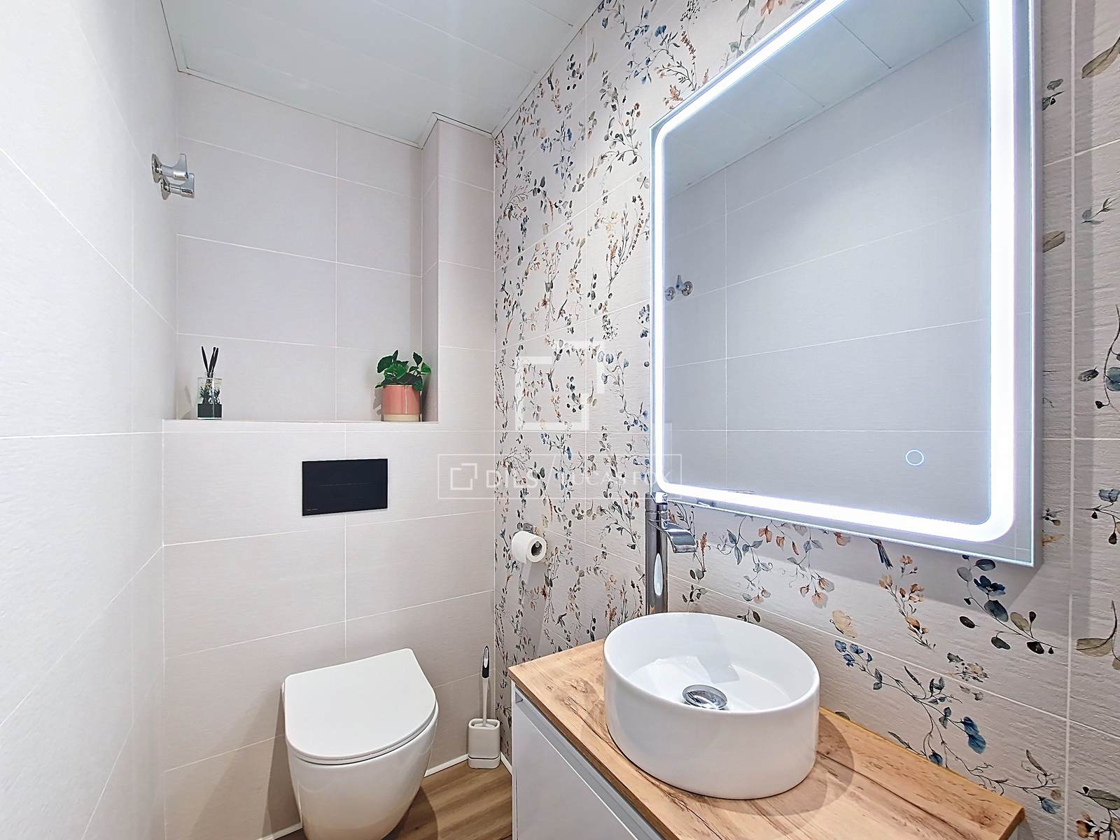 Villa in Vilanova i la Geltru, Barcelona, Spanien 4 Schlafzimmer, 176 m2 Nr. 161381